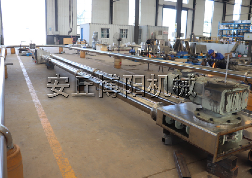 氫氧化鈉管鏈?zhǔn)捷斔蜋C(jī)整個(gè)過程有沒有粉塵溢漏？