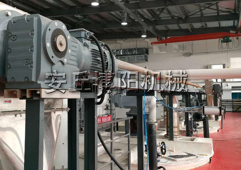 無機鹽管鏈輸送機的工作原理和特點是什么呢？