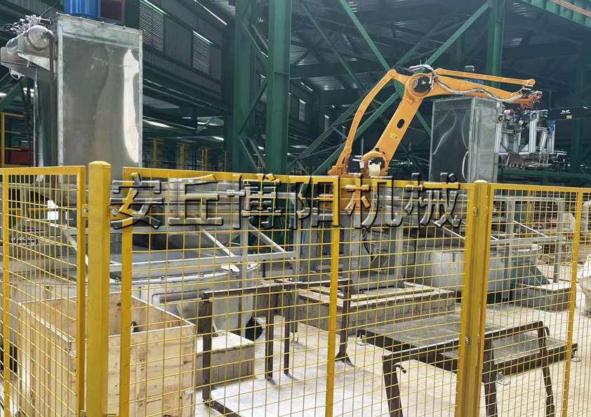 碳酸氫銨自動拆包機械手的使用優(yōu)勢是什么？