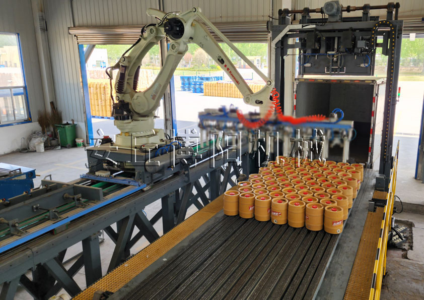 啤酒桶全自動裝車機(jī)的特點(diǎn)和優(yōu)勢是什么呢？