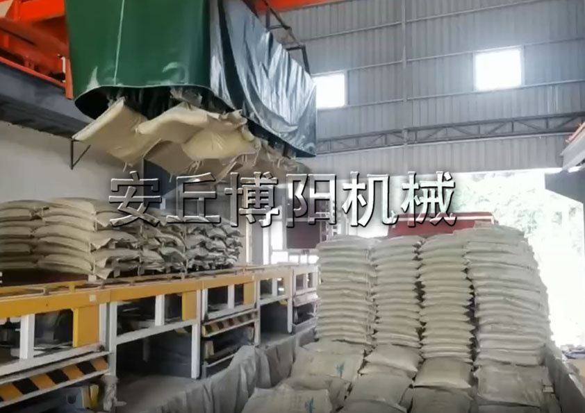 50kg編織袋桁架式自動裝車機的特點是什么？