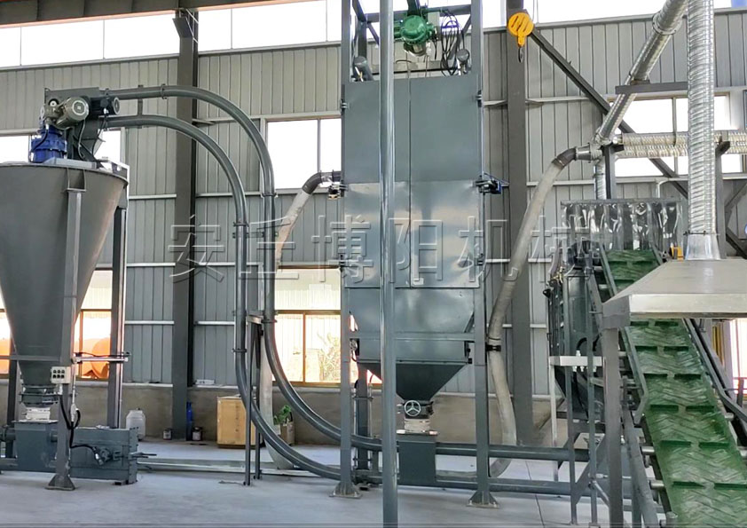 氯化鈉噸袋拆包機(jī)的性能特點有哪些?