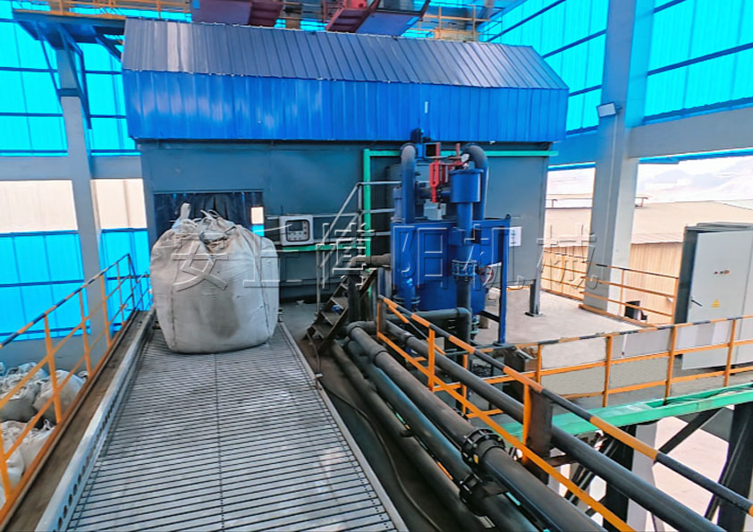 四聚乙醛全自動(dòng)噸袋拆包機(jī)的核心優(yōu)勢有哪些？